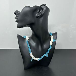 Stones necklace with cross